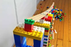 Toy2 20 Slopes - ^ Rails Brio