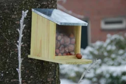Esschert Design Alimentador De Ardillas - ^ Cajas Nido Y Comederos Para Animales