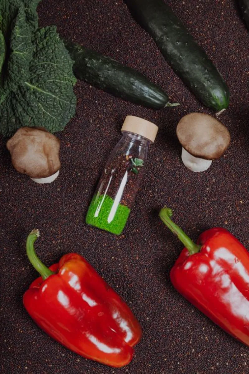 Petit Boum Botella Sensorial Veggies - ^ Juguetes Para El Aprendizaje Temprano Y La Motricidad