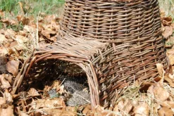 Esschert Design Cesta Del Erizo - ^ Cajas Nido Y Comederos Para Animales
