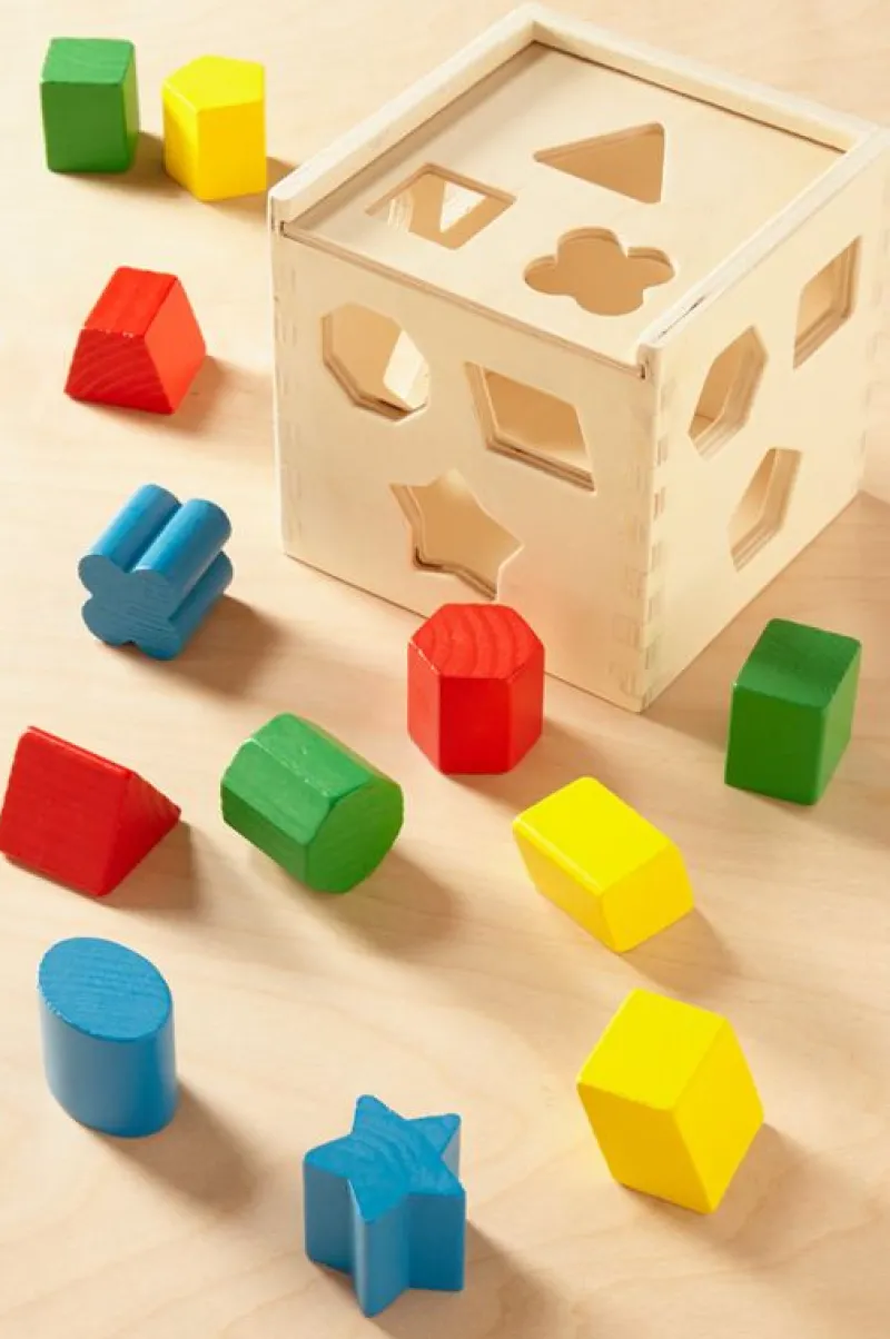 Melissa & Doug Cubo De Clasificacion De Formas - ^ Cajas De Forma