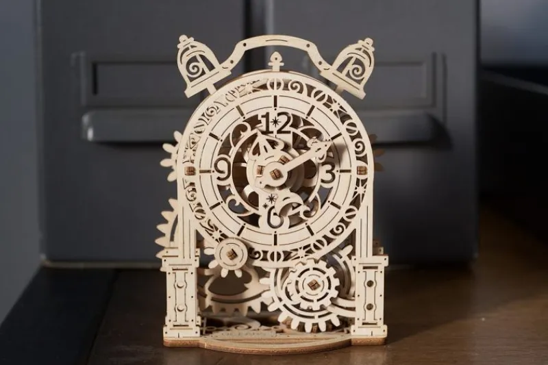 Ugears Despertador Vintage Modelo Mecanico - ^ Descubrimiento De La Ciencia