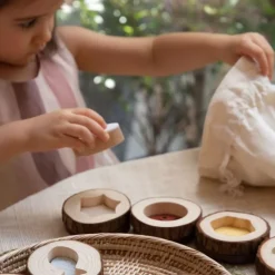 Guidecraft Juego De Memoria Sensorial - ^ Juegos Montessori