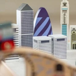 Bigjigs Toys Juego De Tren Ciudad De Londres - ^ Rutas Del Tren Brio