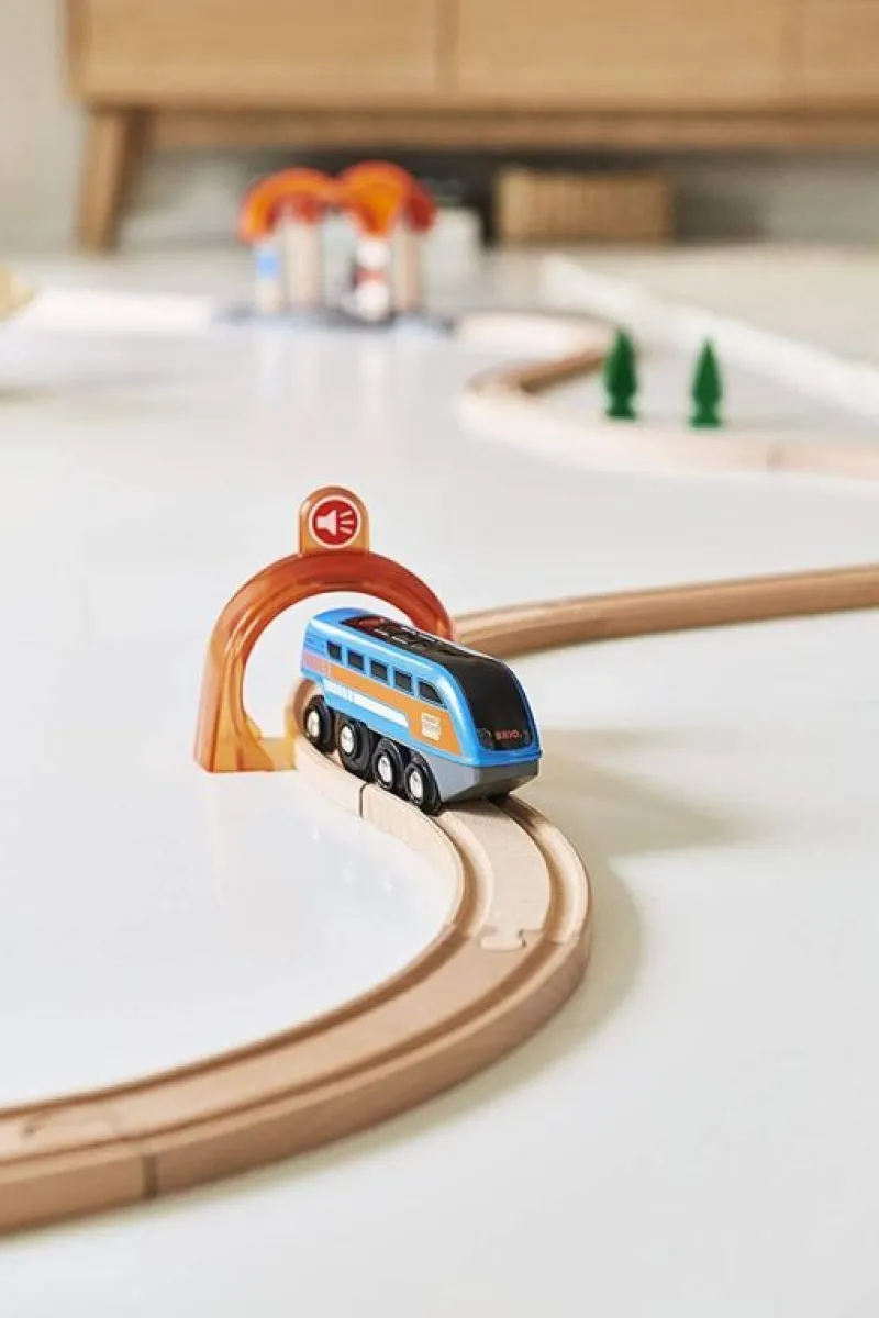 Brio Locomotora Con Grabadora De Voz - ^ Locomotoras, Vagones Y Trenes Brio