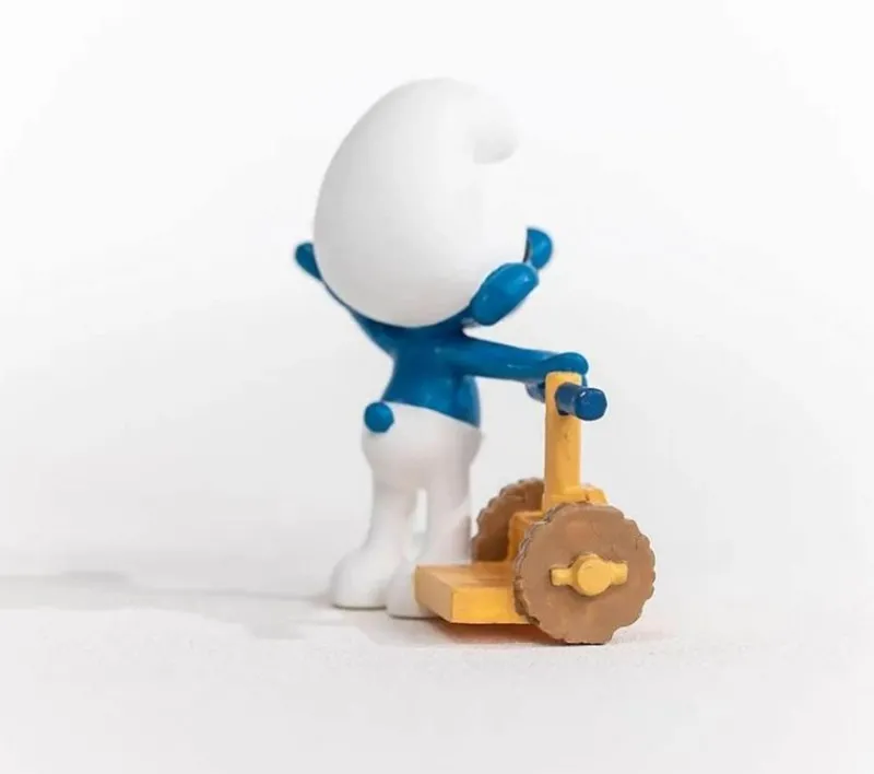 Schleich Pitufo Apurado - ^ Héroes De Cómic Y Dibujos Animados