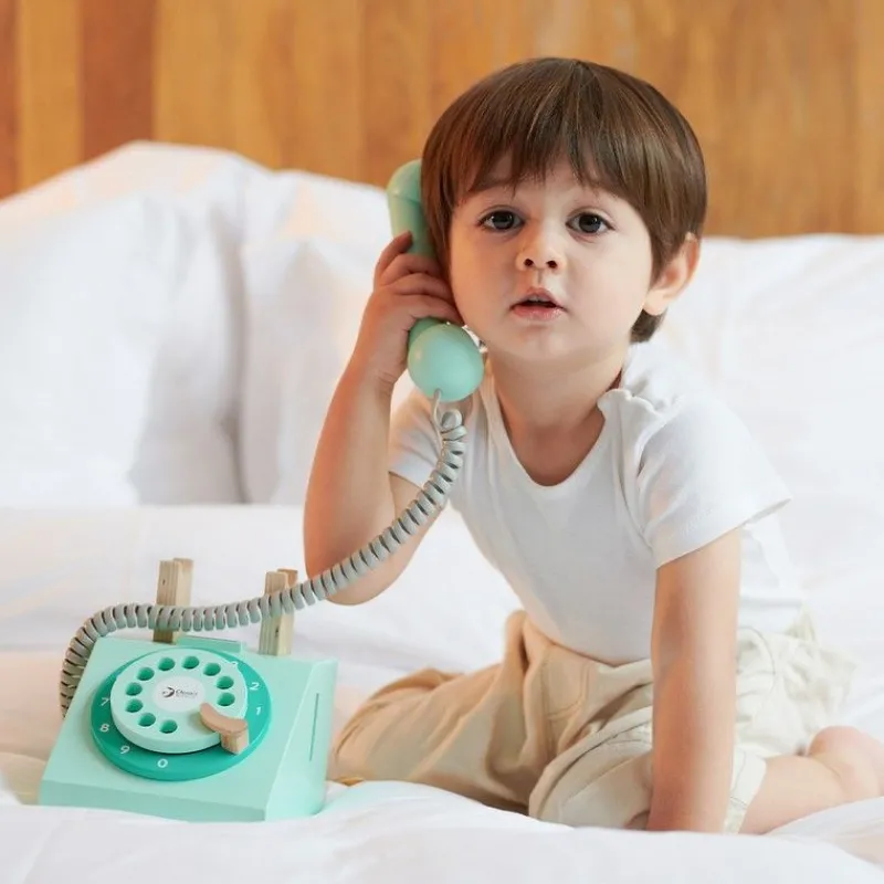 Classic World Telefono Vintage De Madera - ^ Juguetes Para El Aprendizaje Temprano Y La Motricidad